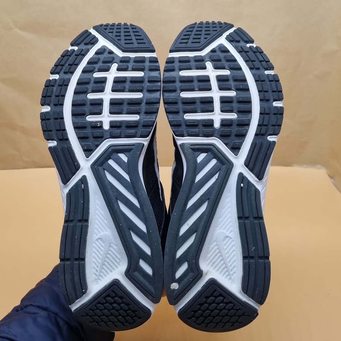 나이키 다트12 운동화250. 상품이미지3