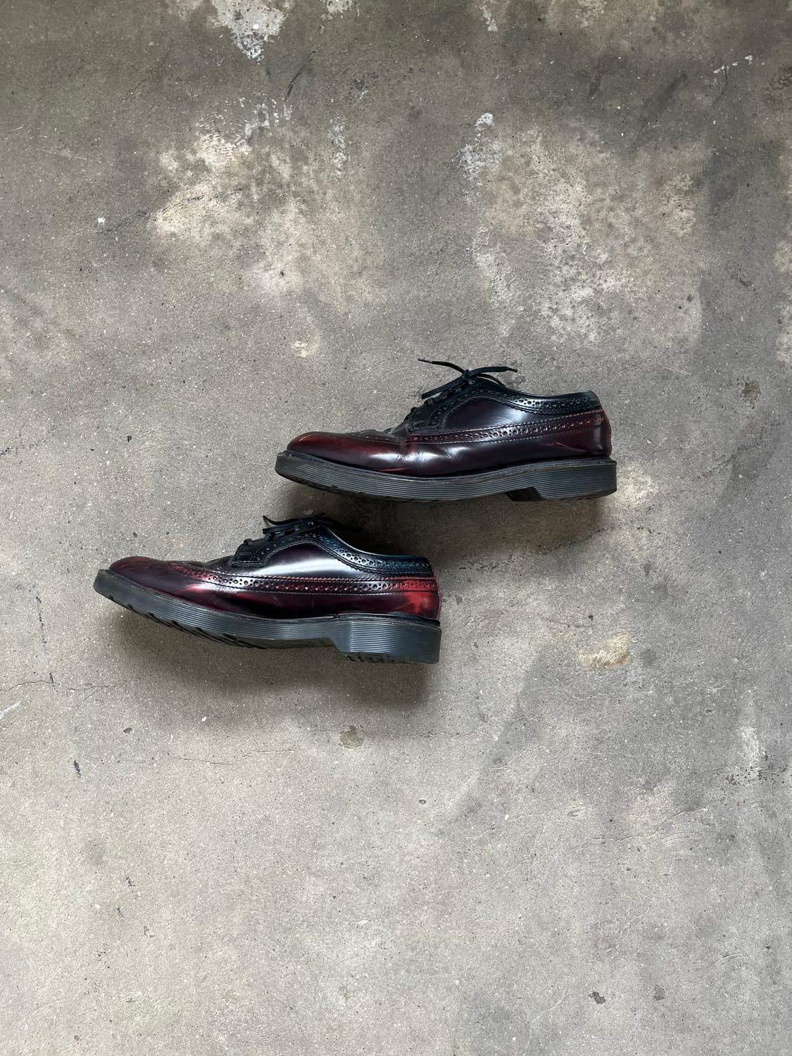 Dr.martens MIE 레드컬러 윙팁 상품이미지5