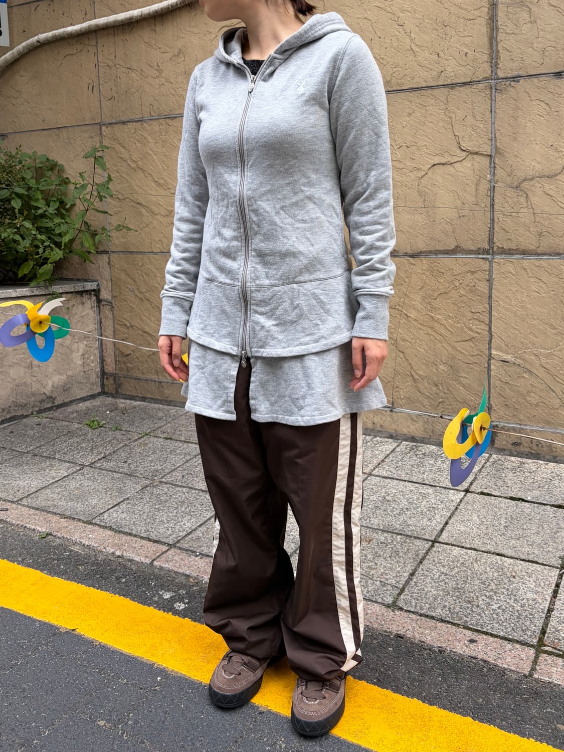 Play boy 로고 자수 캉캉 레이어드 롱후드집업 상품이미지1