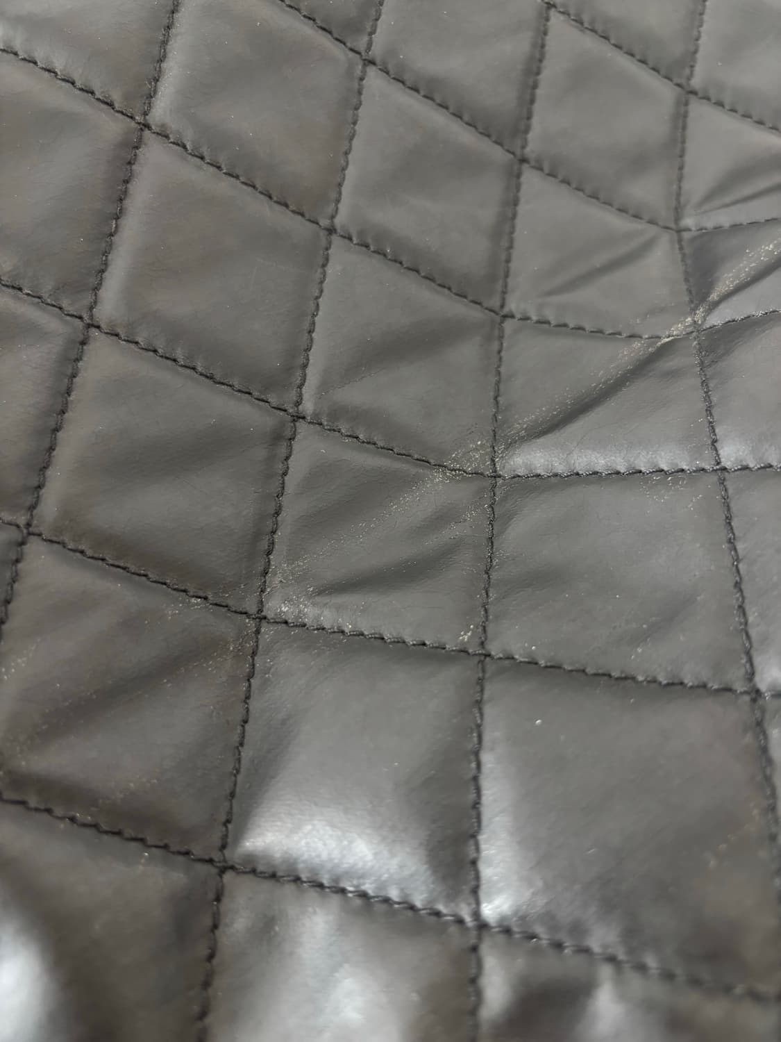 샤넬 블랙 퀼팅 체인 숄더백 3번대 상품이미지6