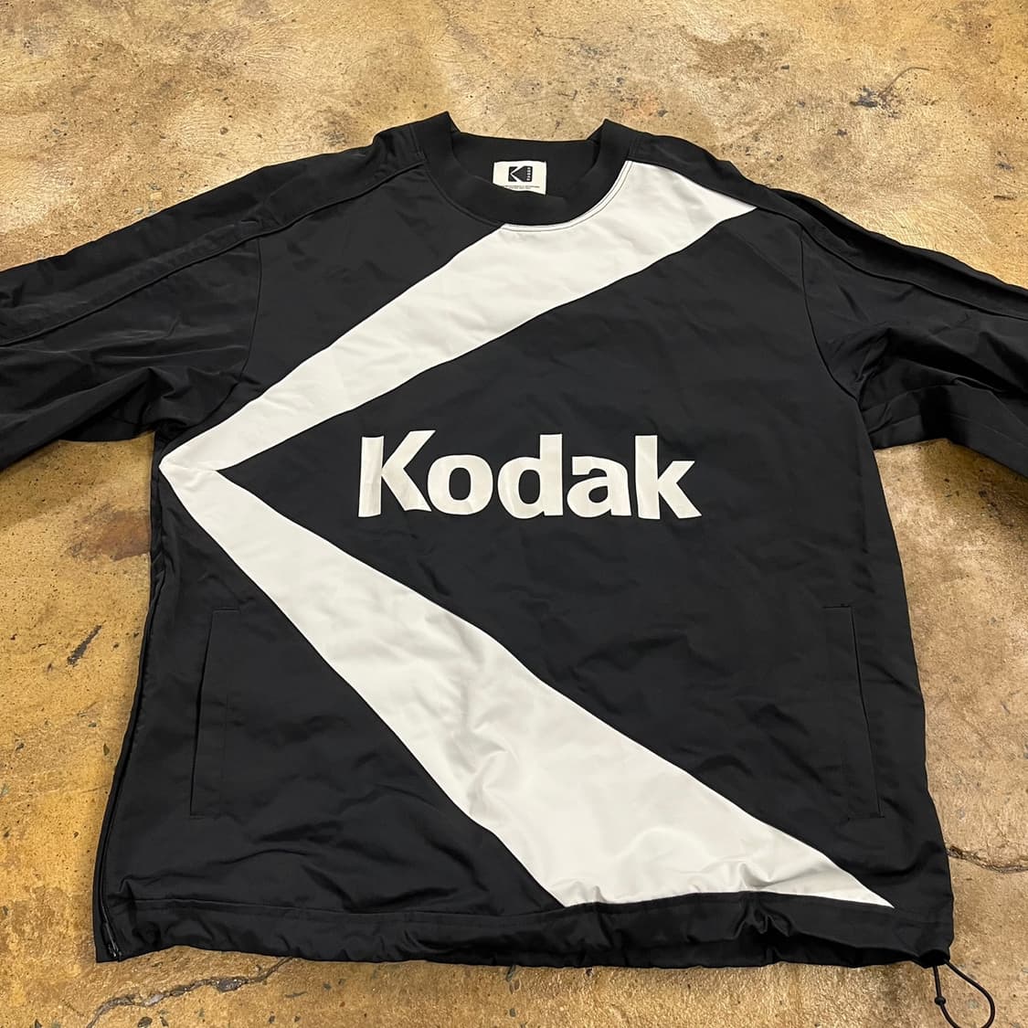 [정품/L] 코닥 우븐 맨투맨 블랙 b14 상품이미지3