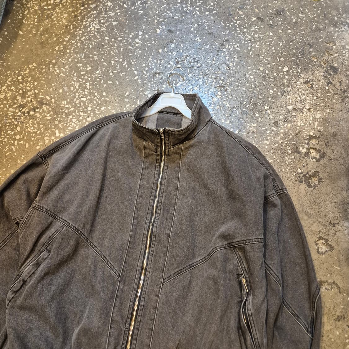 XL(착샷잇음) 피그먼트워싱 데님 블루종자켓  상품이미지5