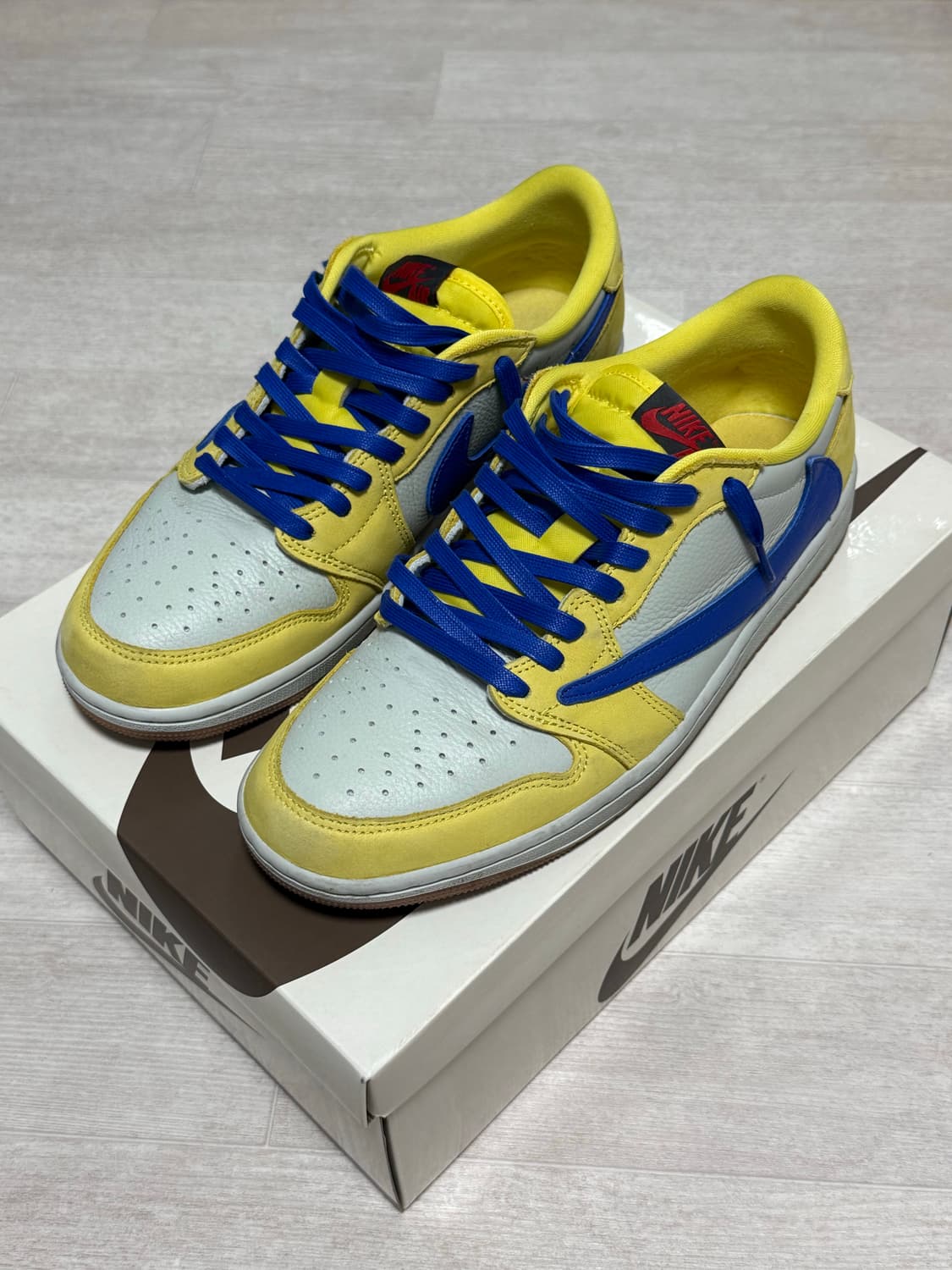 나이키 에어 조던1 로우 OG 카나리 280 상품이미지3