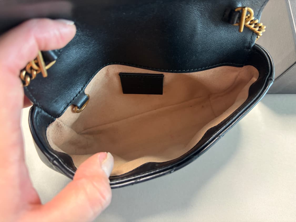 공홈 구매 정품 / 구찌 마틀라세 미니 체인백 블랙 상품이미지6