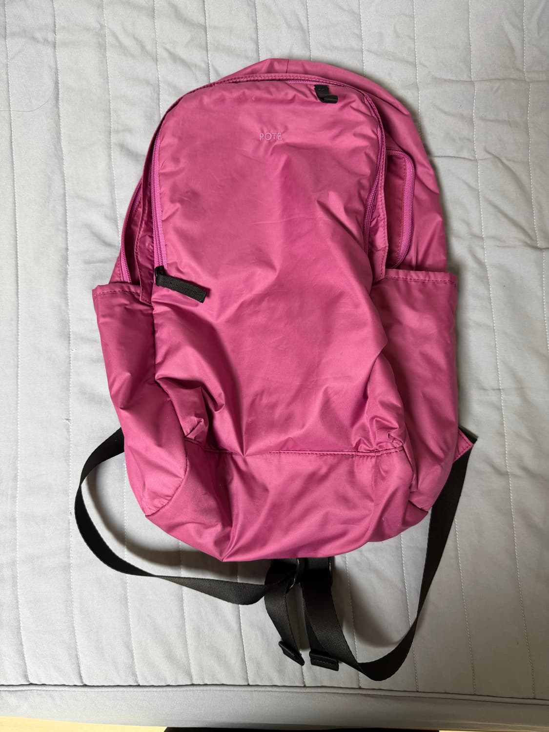 포테 백팩 0002 하이드슬롯 클래식 백팩_마젠타 상품이미지2