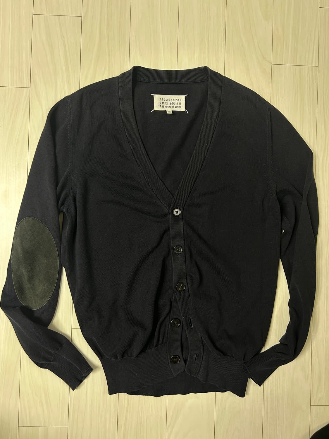 마르지엘라 엘보우 패치 가디건 상품이미지3