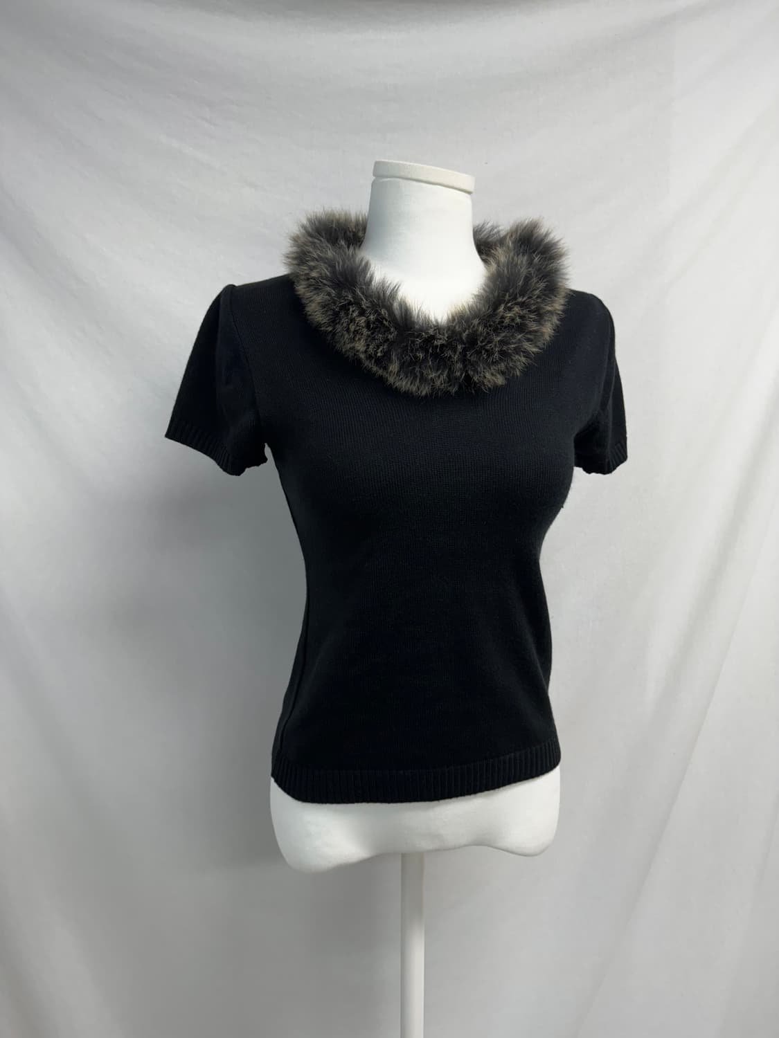 퍼 트리밍 넥 울 혼방 하프 슬리브 니트 상품이미지9