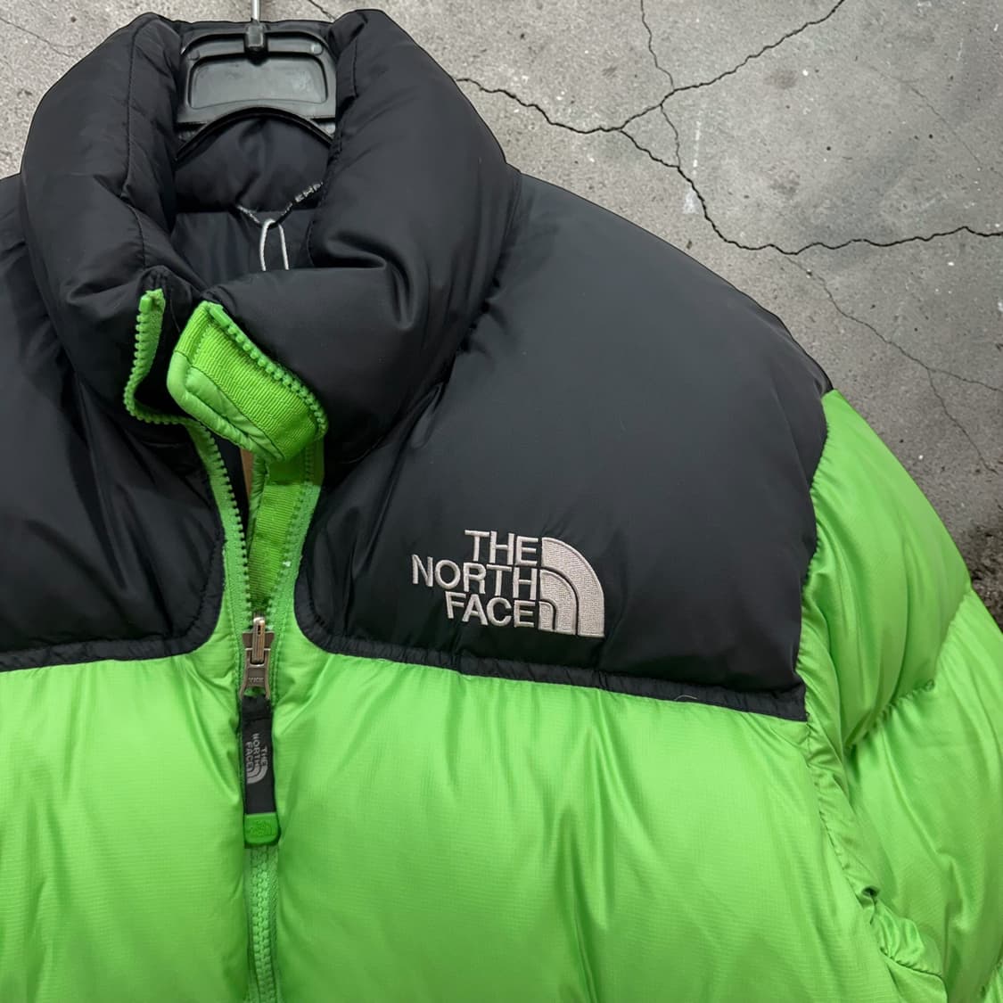  The North Face Nuptse Green Down Puffer 상품이미지3