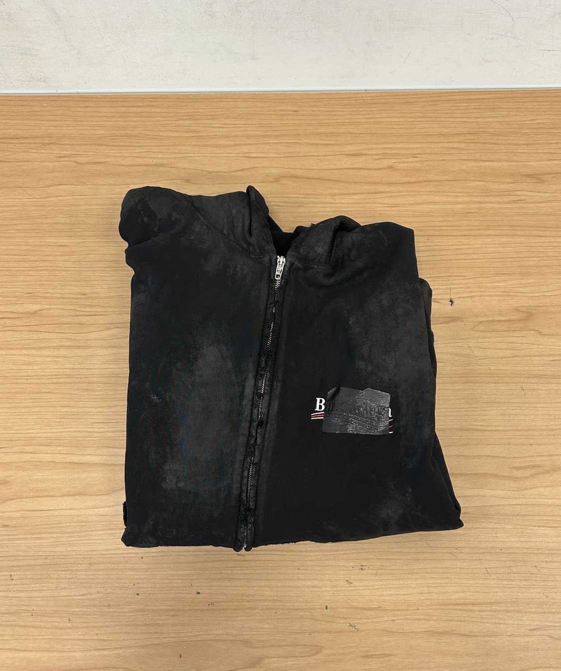 발렌시아가 개퍼 후드 집업 상품이미지9