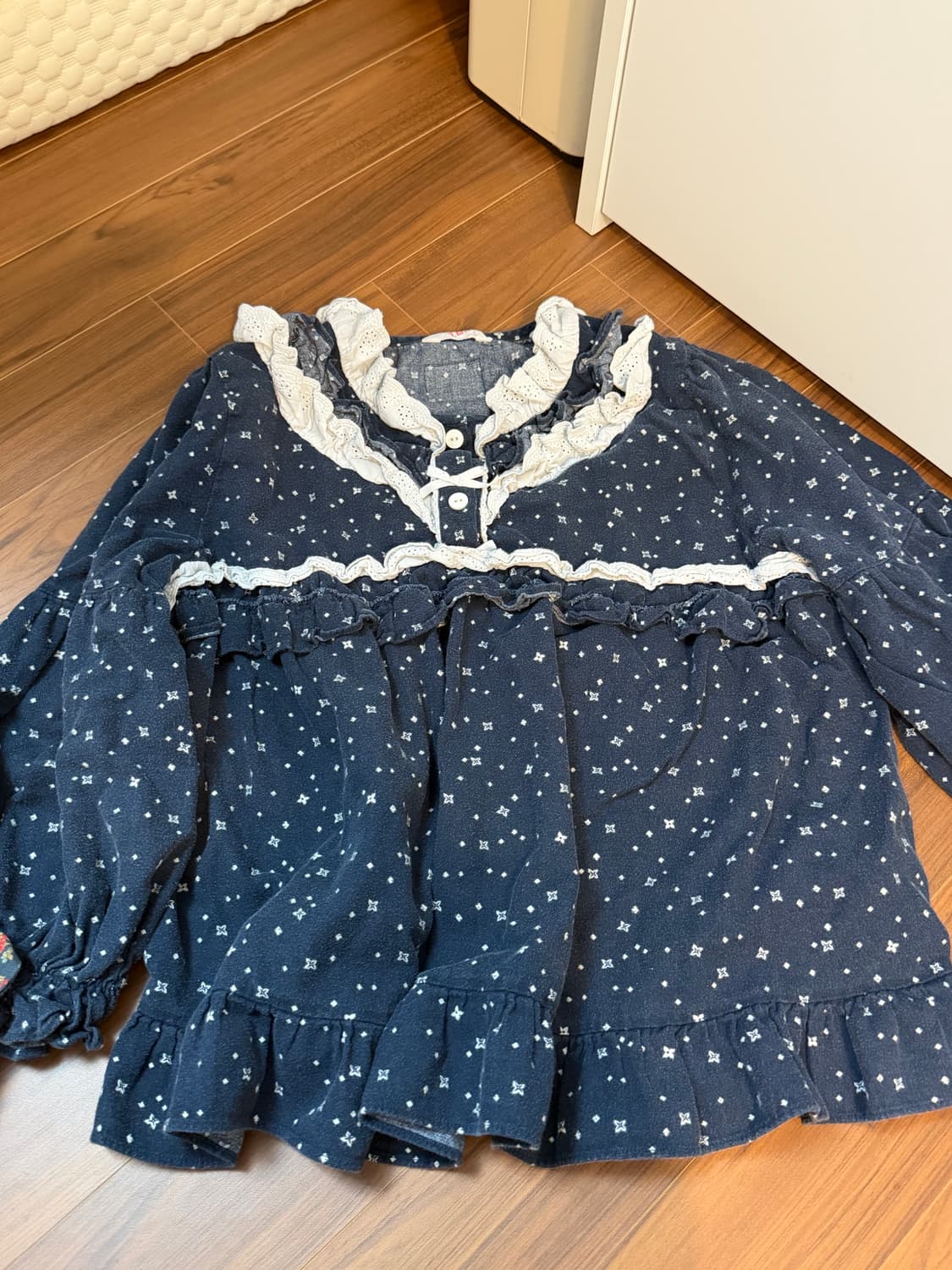 무신사 울랄라 파자마 잠옷 긴팔 레이스셔츠에이블리지그재그크림쉬인빈티지 상품이미지2