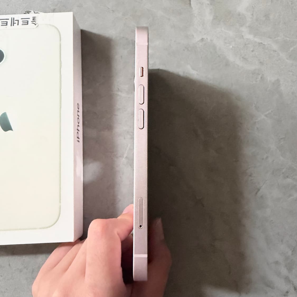 (배송비포함) 아이폰13 핑크 256기가 판매합니다! 상품이미지5