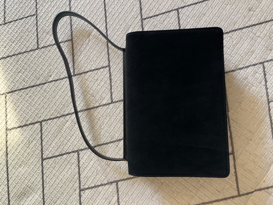 투티에 포멜백 스웨이드 블랙 상품이미지2