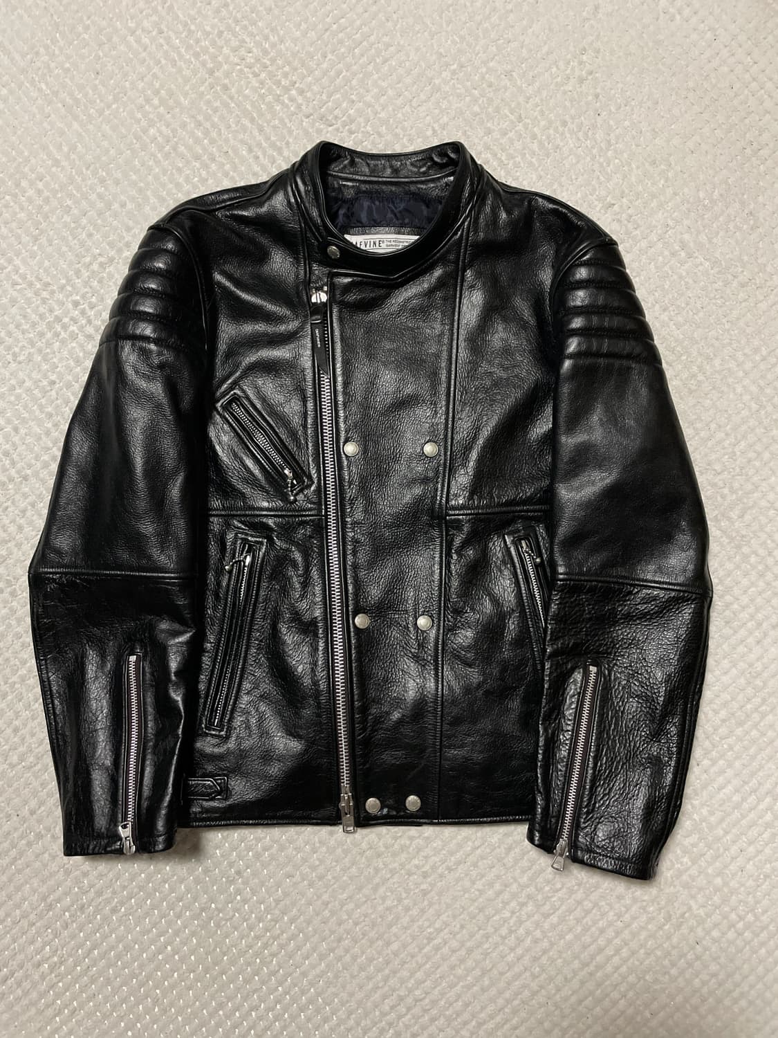 DIAFVINE 디아프바인 2WAY 카우하이드 소가죽 마크 레더 자켓 상품이미지1