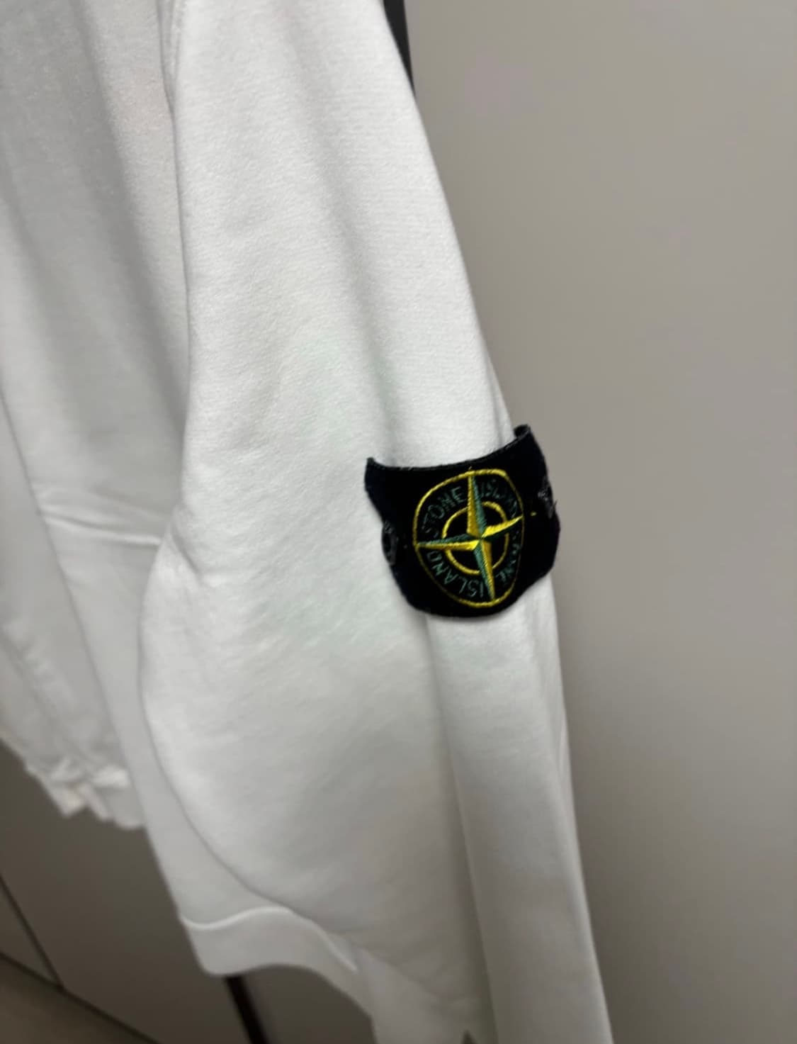 스톤아일랜드 맨투맨 상품이미지3