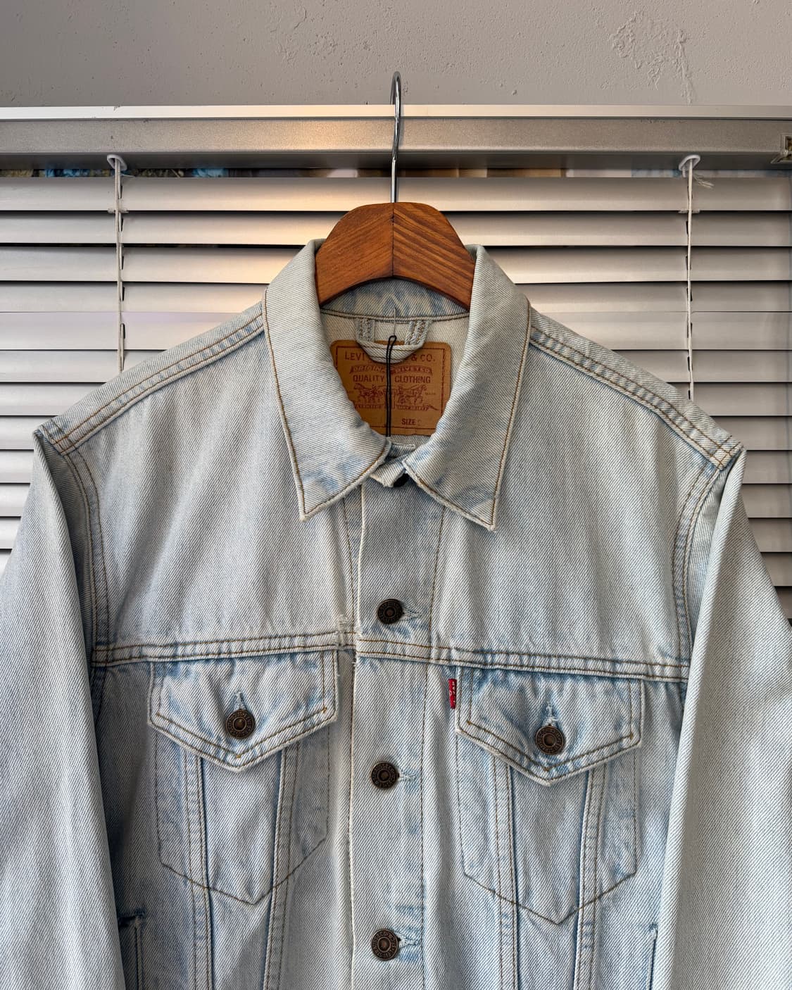 Levis 90s 70503-02 washed denim 트러커 자켓  상품이미지3