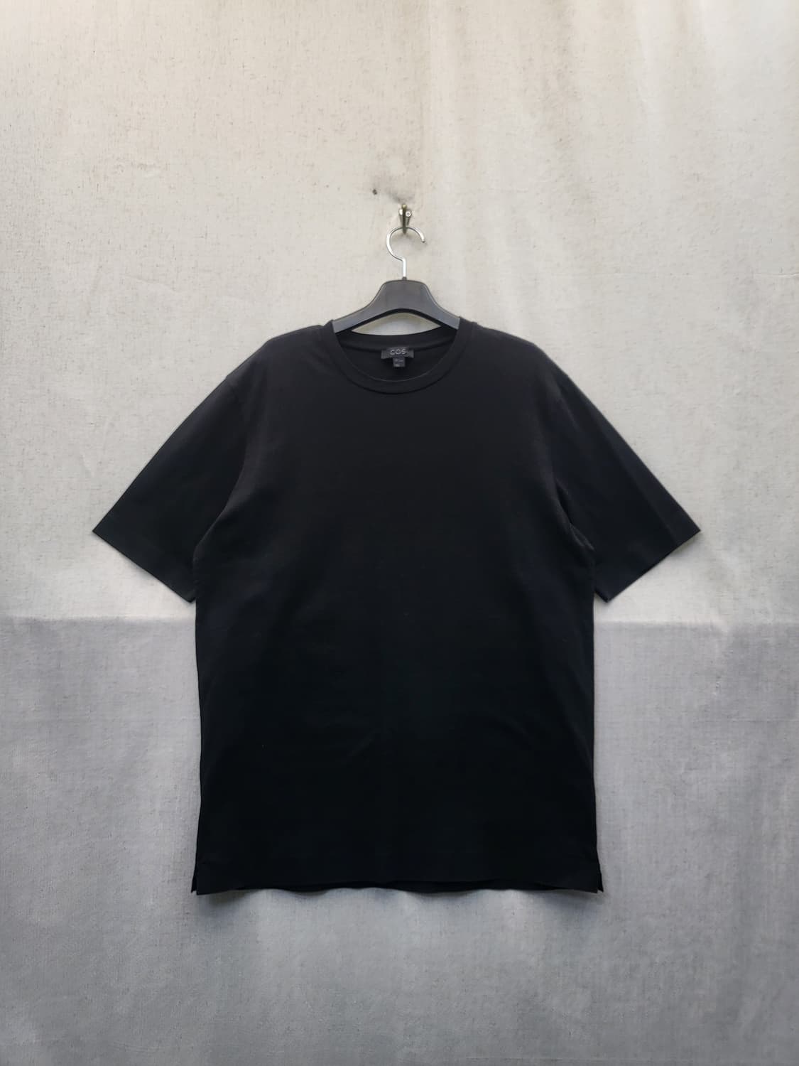 COS 코스 블랙 반팔 티셔츠 상품이미지1