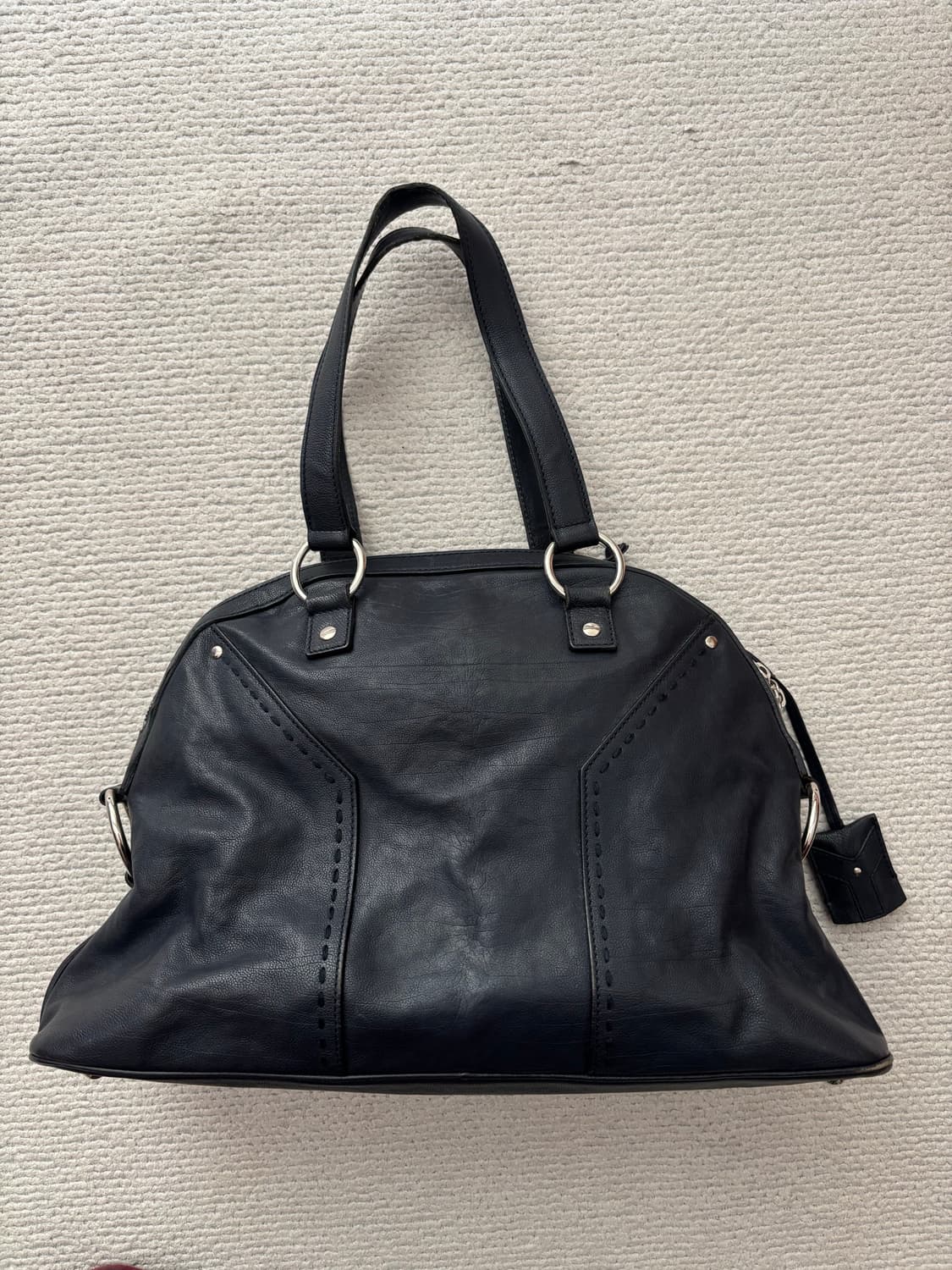 입생로랑 YSL 뮤즈백 네이비 m사이즈 상품이미지2