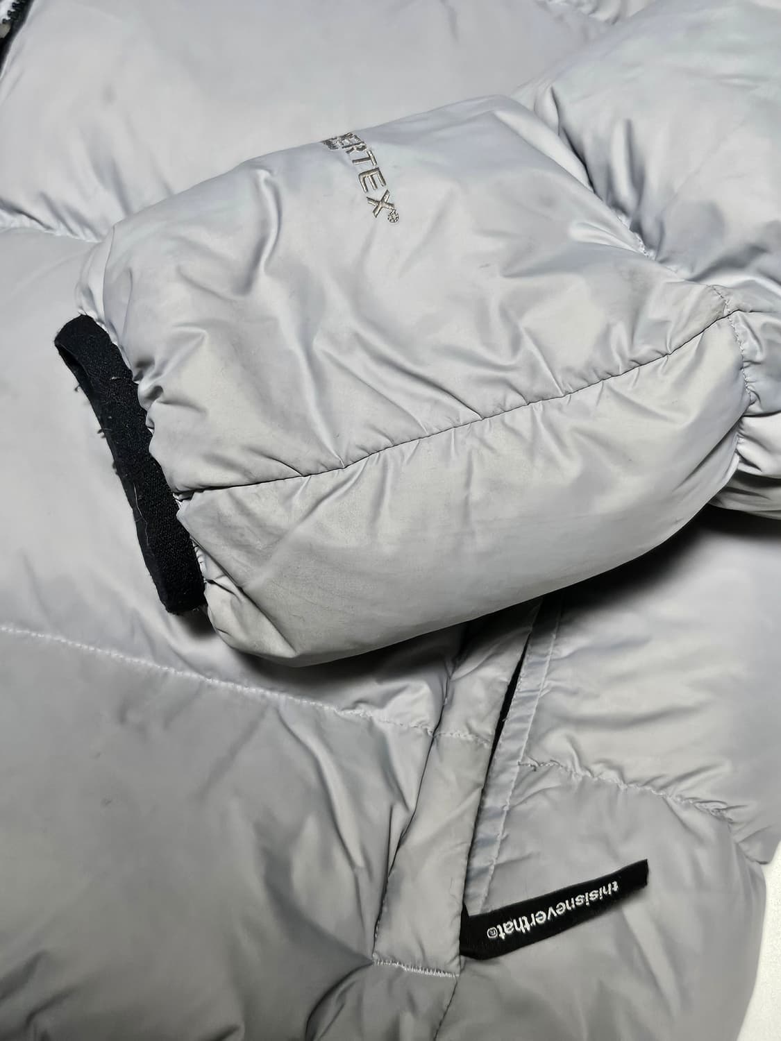 디스이즈네버댓 니네댓 퍼텍스 덕다운 패딩 그레이 S 상품이미지3