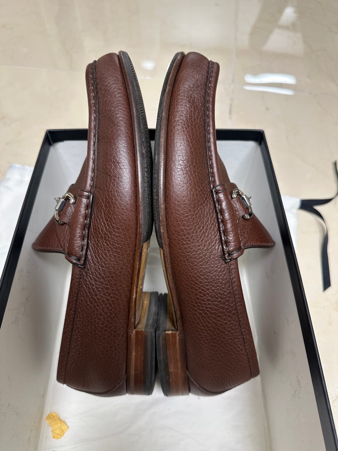 구찌 홀스빗 그레인 레더 로퍼 브라운 uk8(270)(정품) 상품이미지5