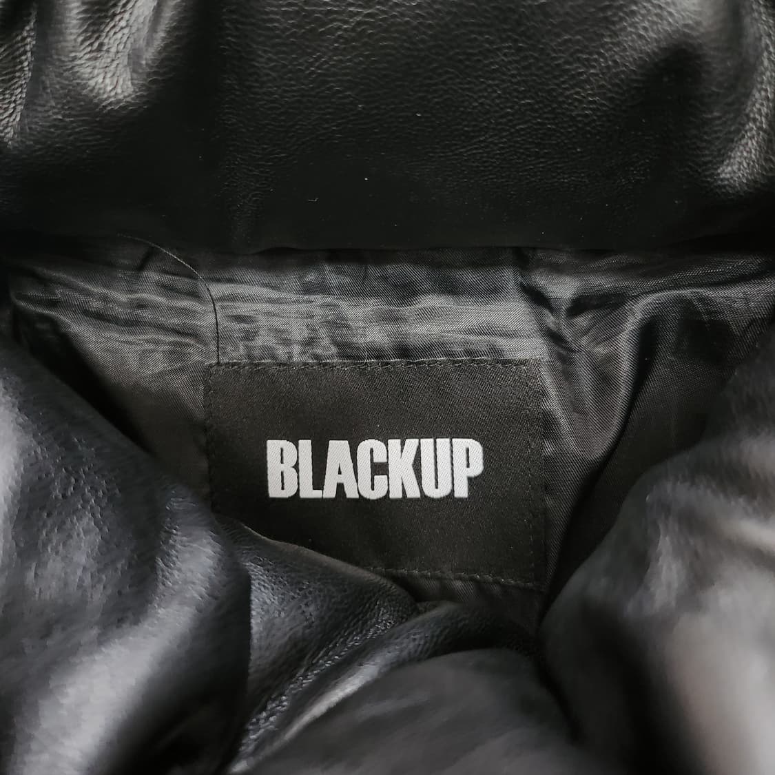 블랙업 레더 패딩 상품이미지2