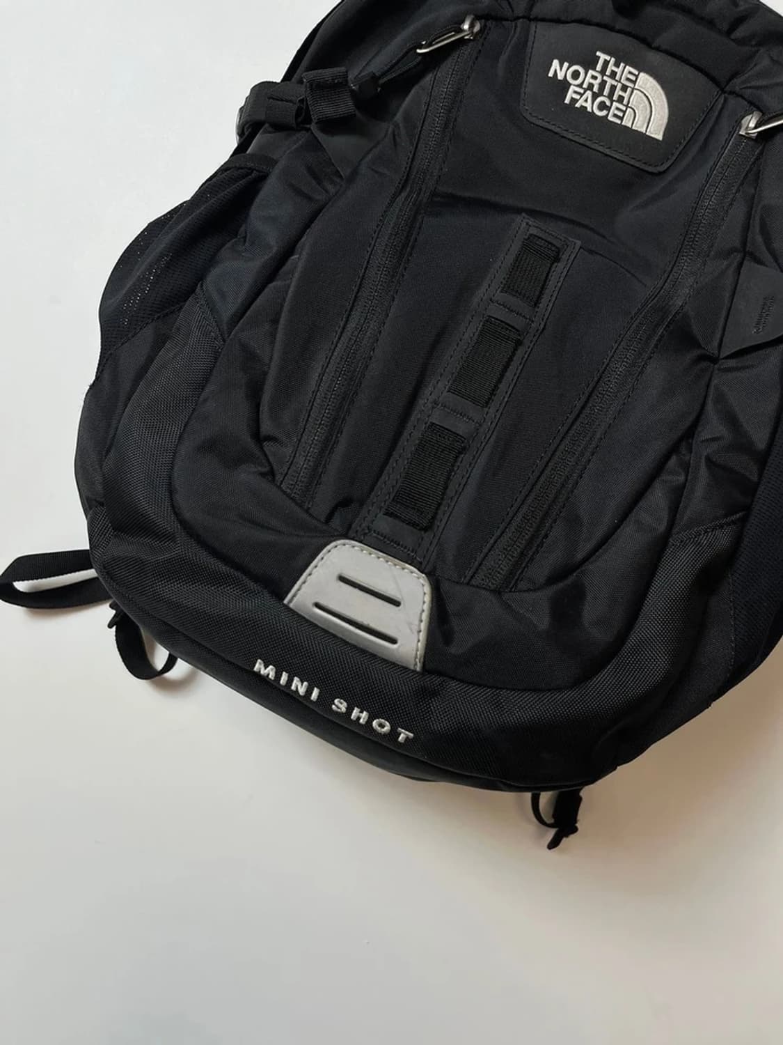 노스페이스 18L 미니샷 로고 시그니처 백팩 Q1342 상품이미지3