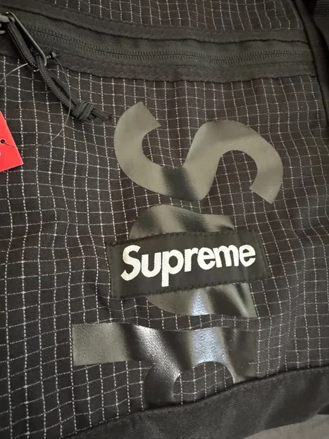 슈프림 토트백 블랙 - 24SS 상품이미지2