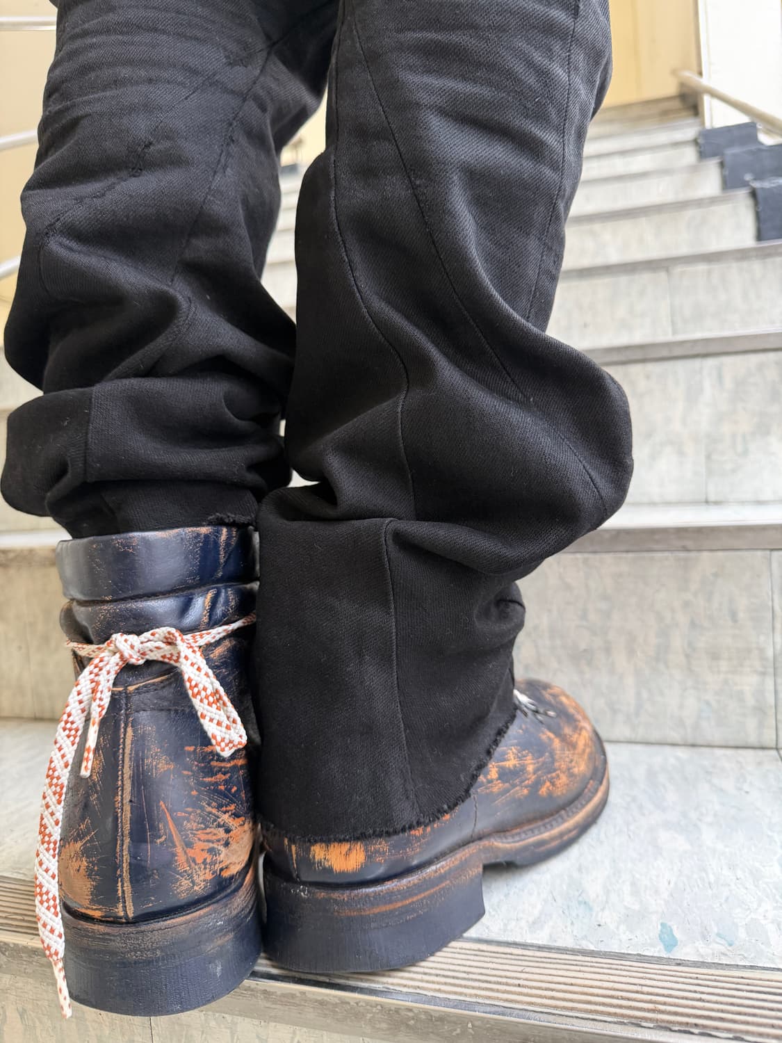JULIUS × LHP 10-11AW Coated Curved Pants 상품이미지10