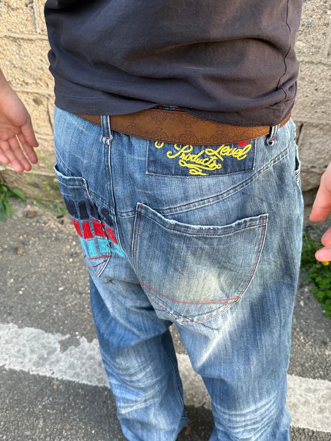 레터링 자수 워싱 데님 팬츠 상품이미지9