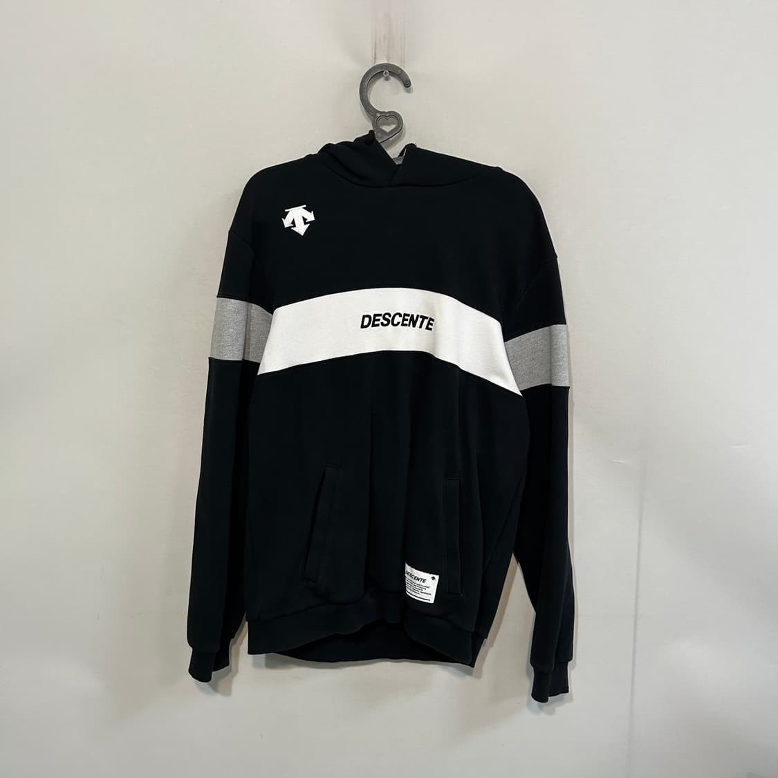 데상트 남성 후드 티셔츠 95  상품이미지1