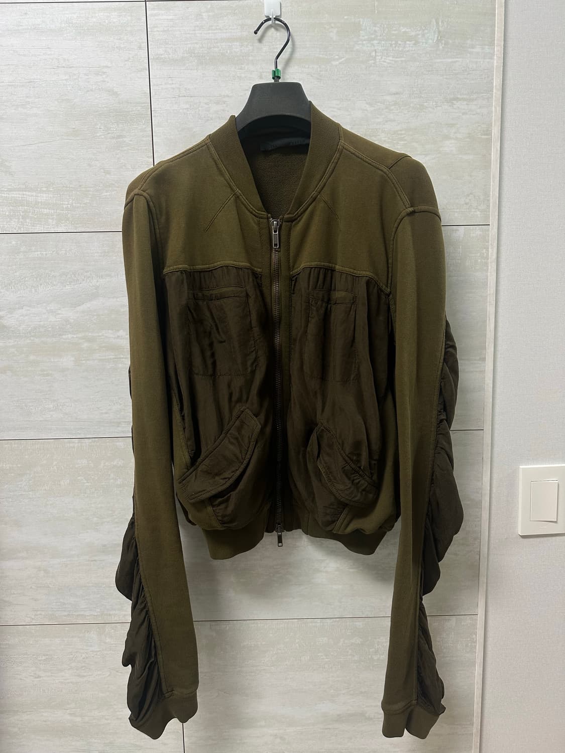 하이더아커만 봄버 카키 셔링 자켓 XL  상품이미지1