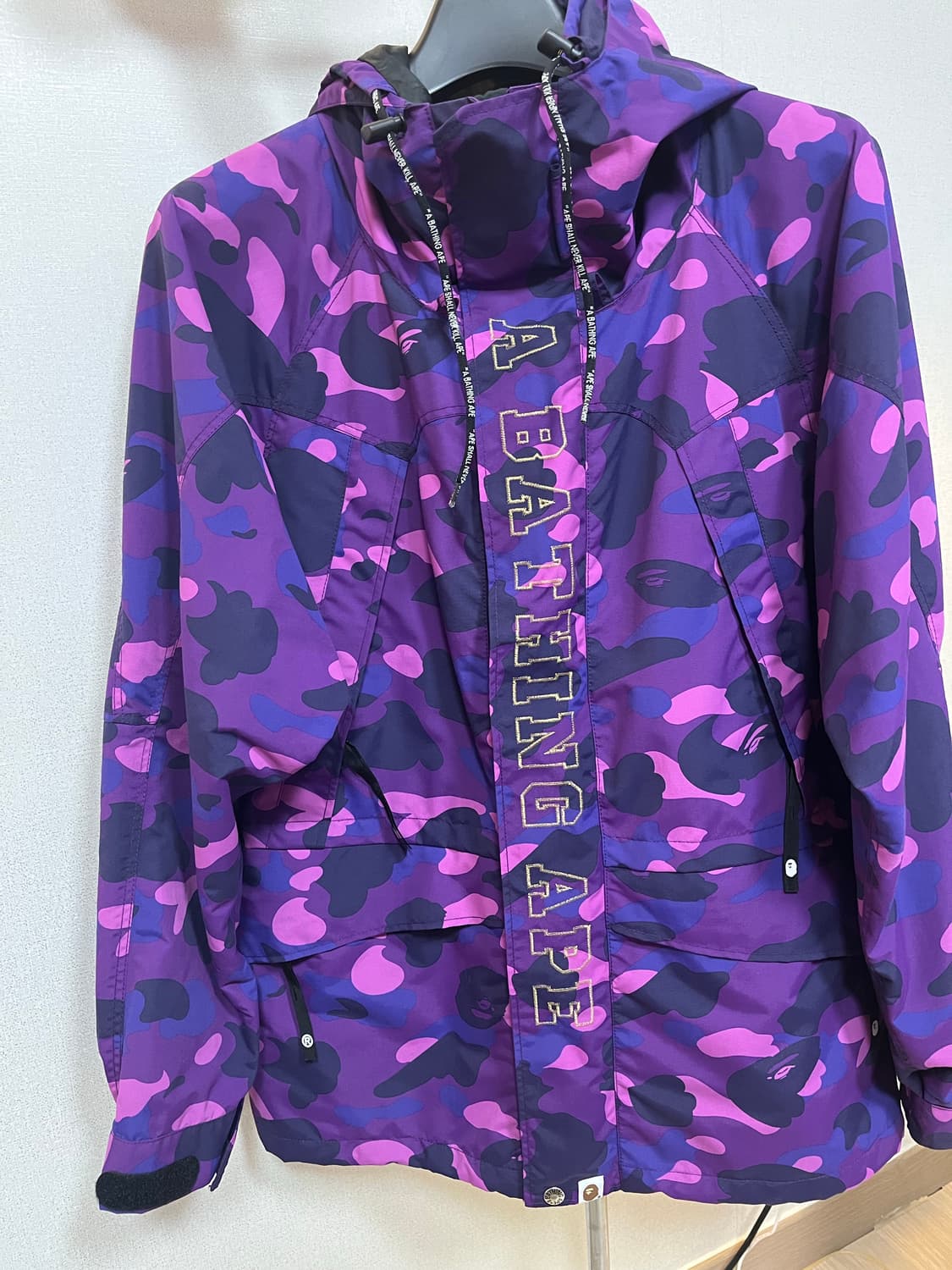 베이프 스노우보드 카모 자켓 퍼플 상품이미지1