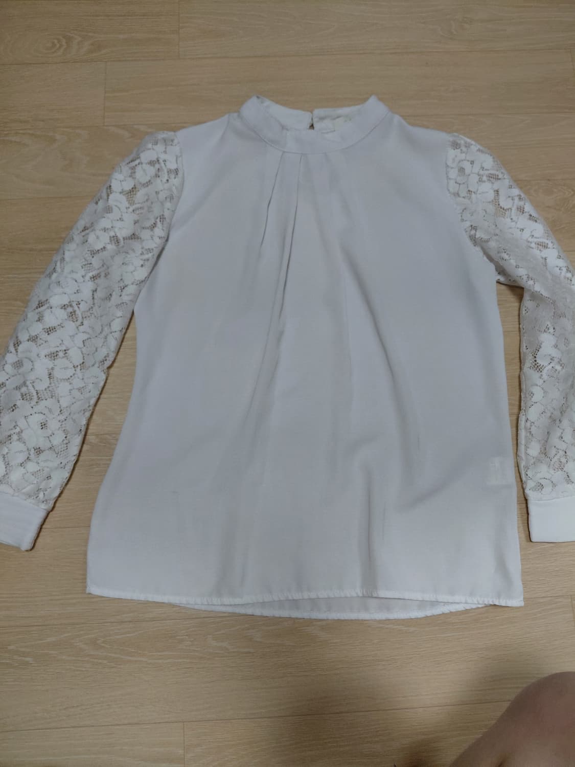 무자크muzak 레이스 소매 화이트 블라우스 상품이미지3