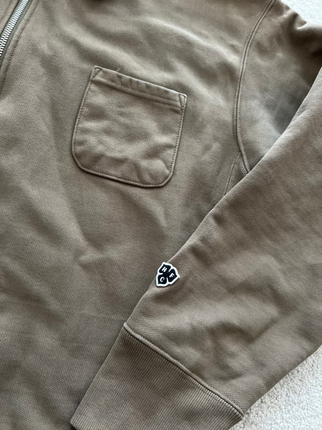 헤리티지 플로스 하프 집업 카키 상품이미지2