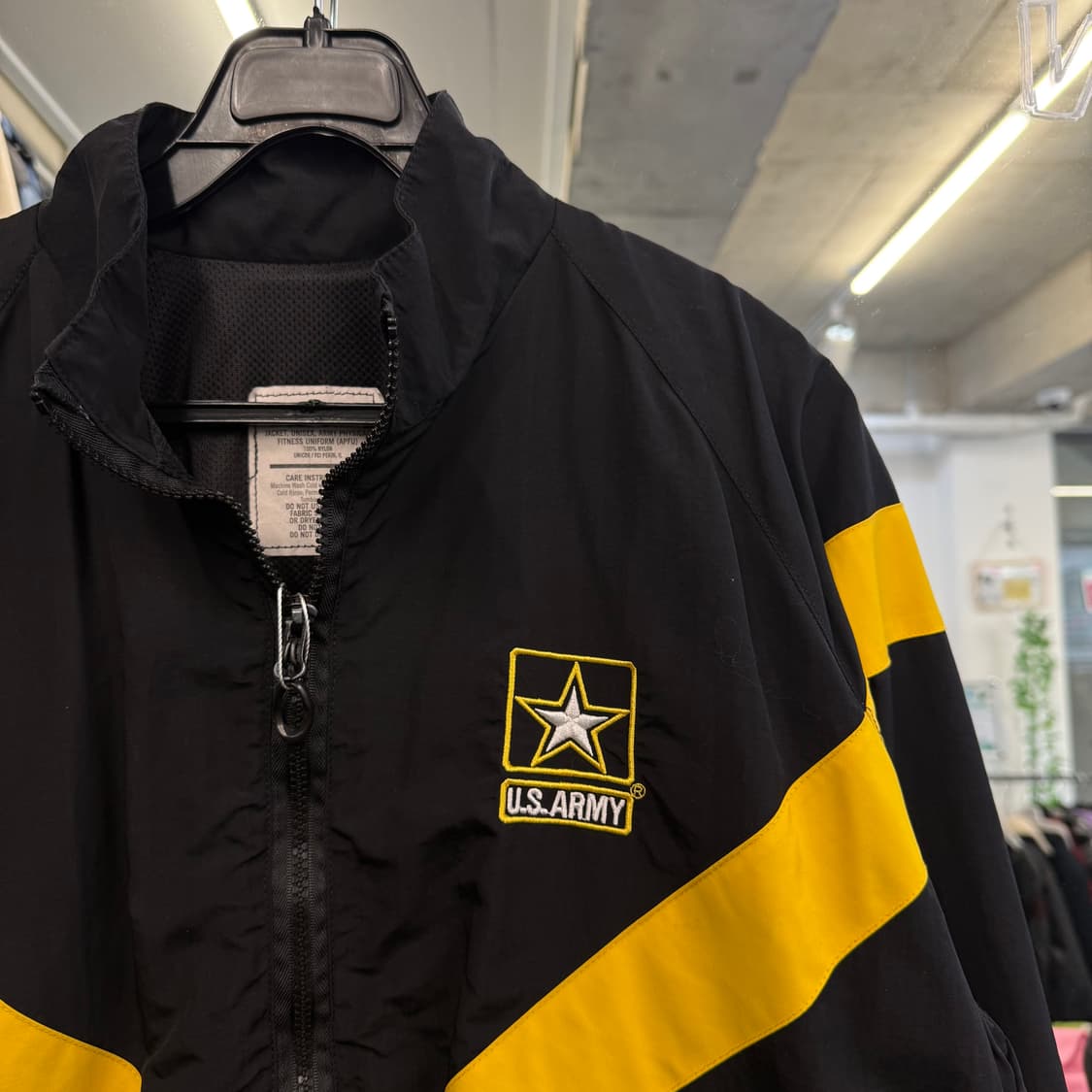 U.S Army IPFU Training Jacket 상품이미지3