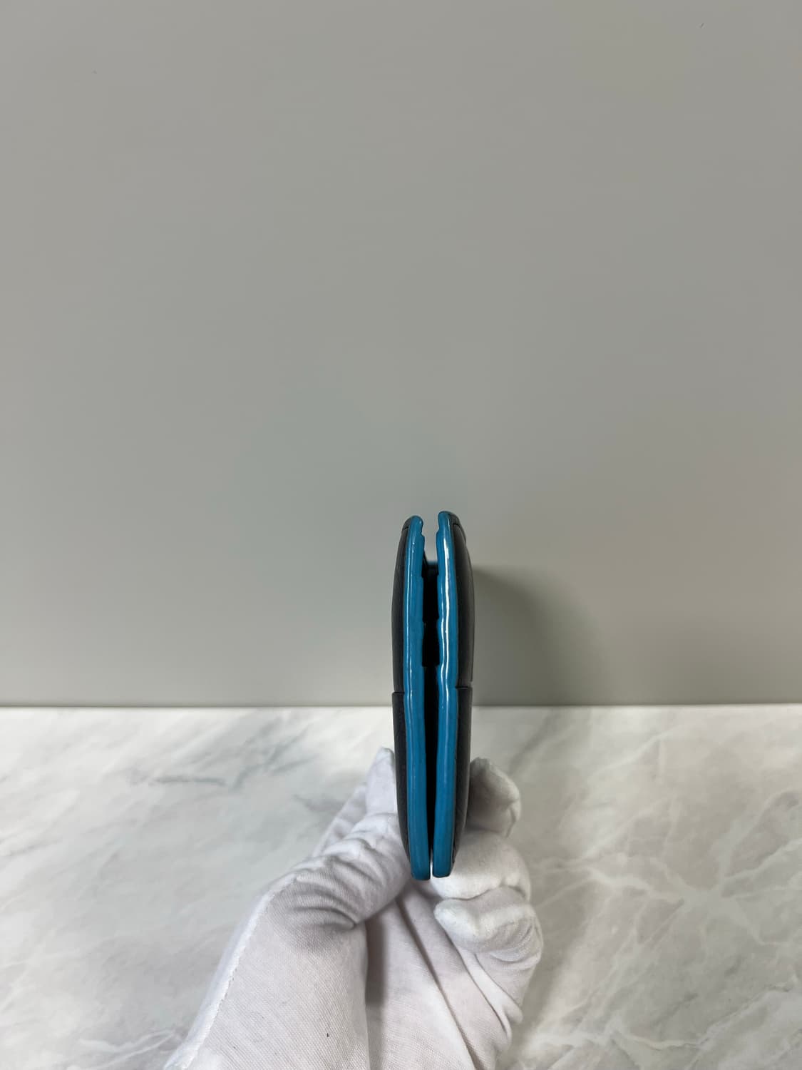 보테가베네타 맥시 반지갑 상품이미지8