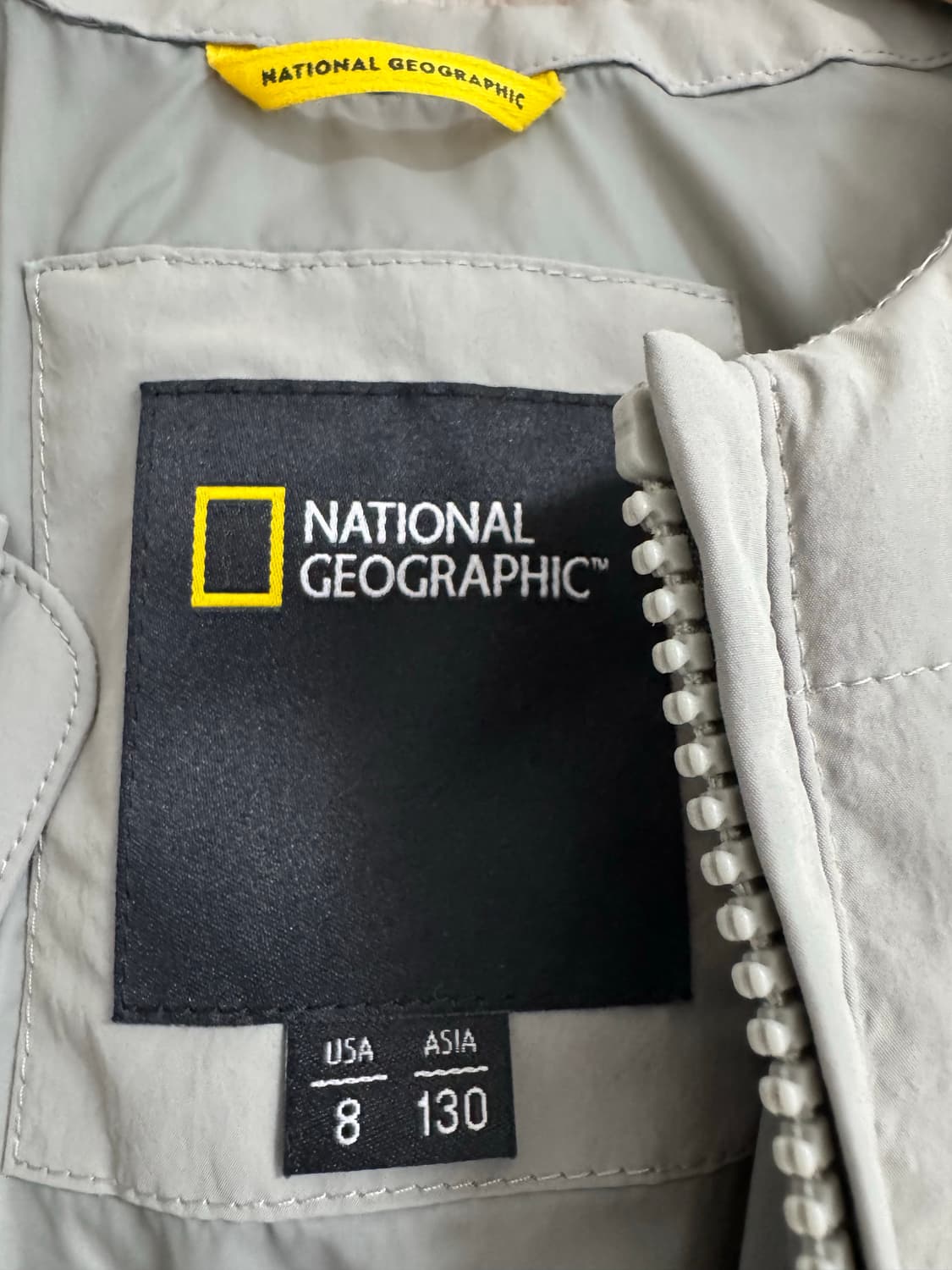 내셔널지오그래픽 키즈 경량패딩 130 라이트 베이지 상품이미지3