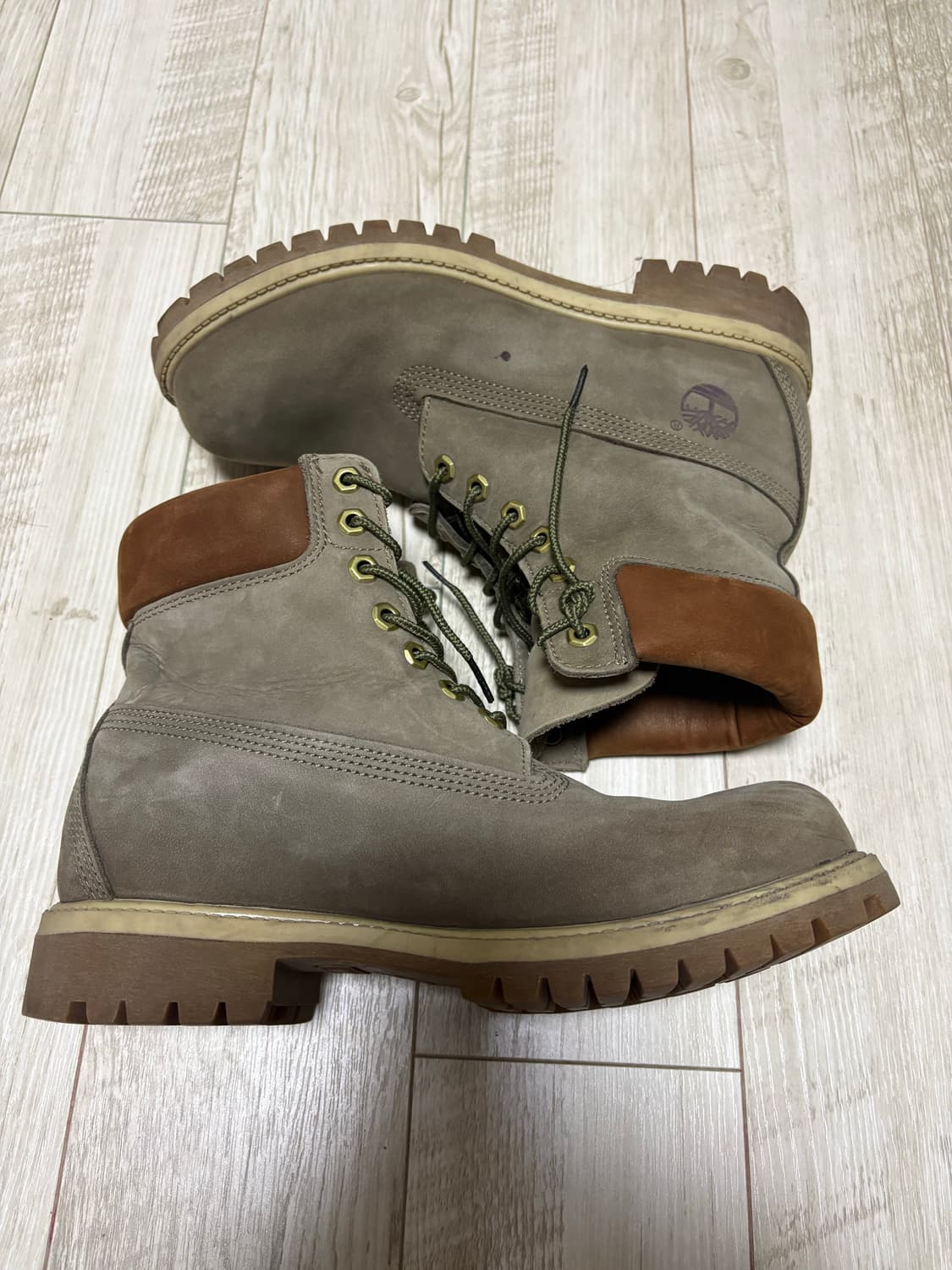 팀버랜드 프리미엄 6인치 워커 부츠 265 상품이미지3