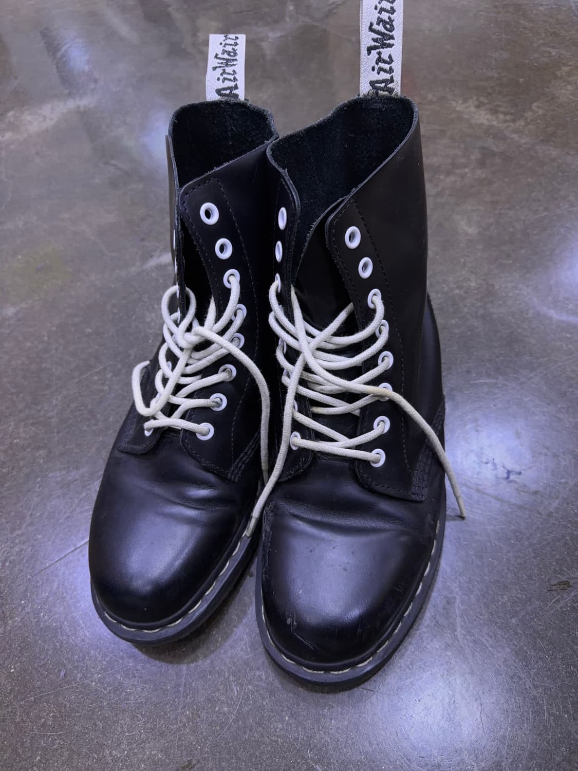 닥터마틴 파스칼 8홀 화이트 스티치 워커 부츠 260 상품이미지2