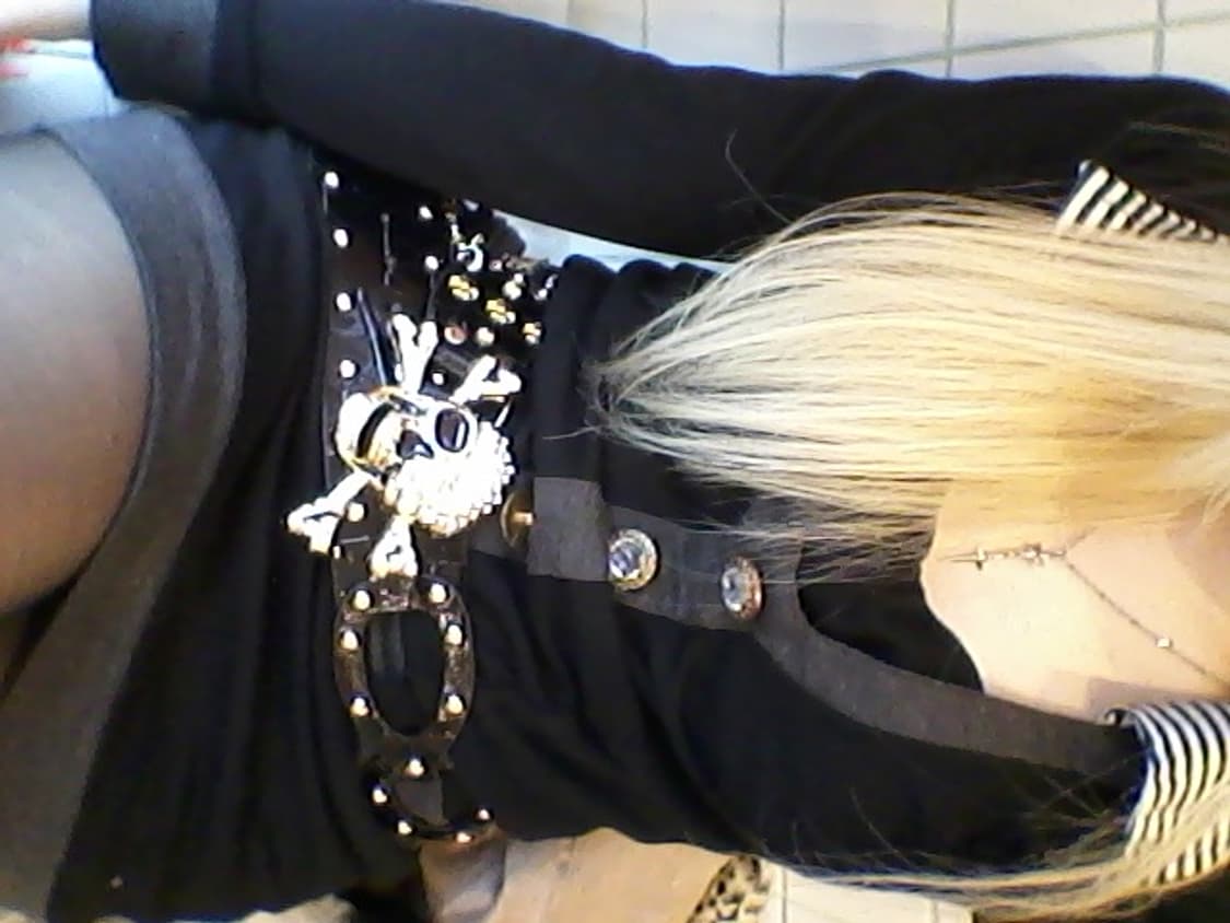 오네갸루 백디테일 원피스 상품이미지3