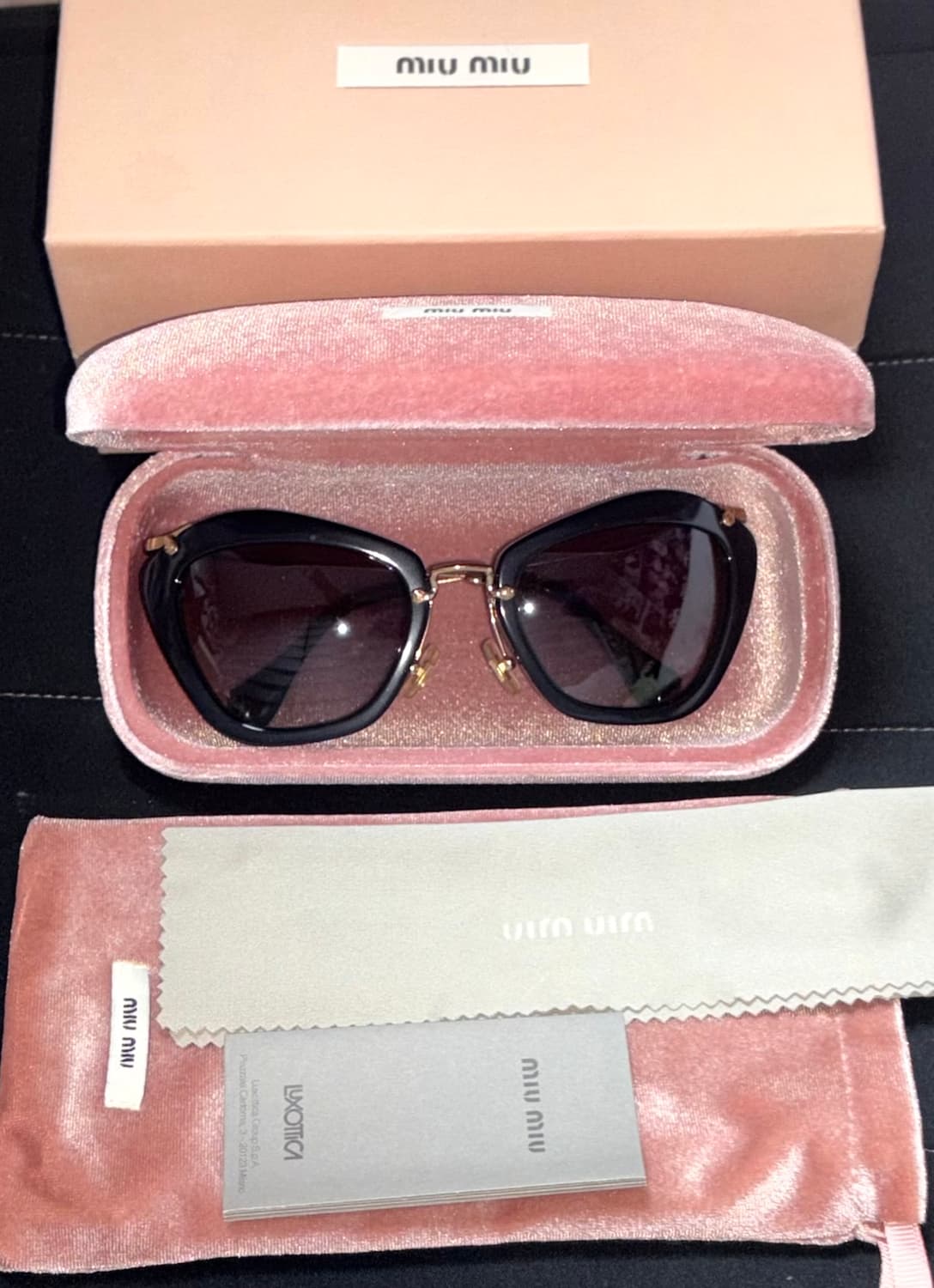 미우미우 블랙 캣아이 금장 선글라스 남녀공용 상품이미지3