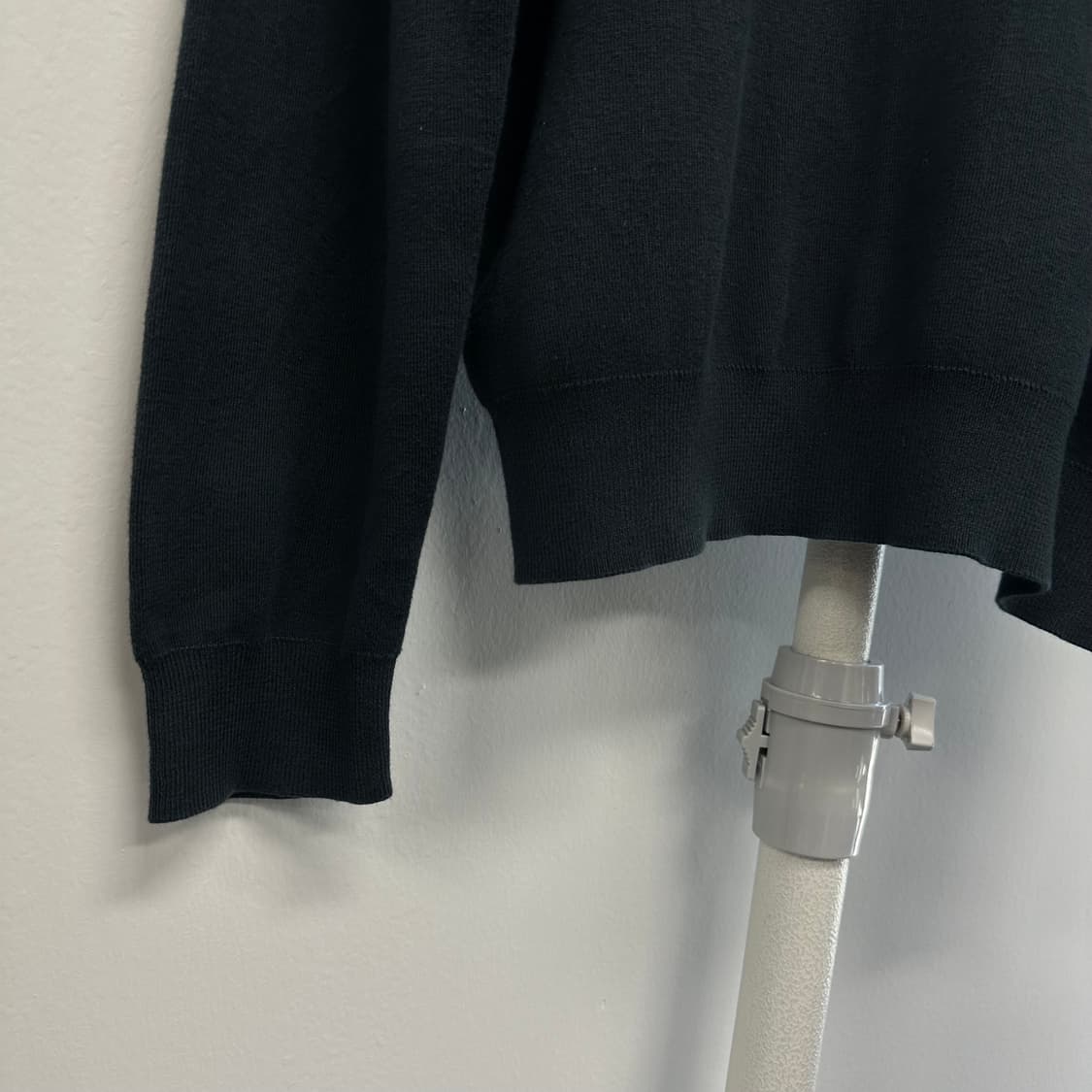 폴로 피마코튼 로고 브이넥 니트 상품이미지5