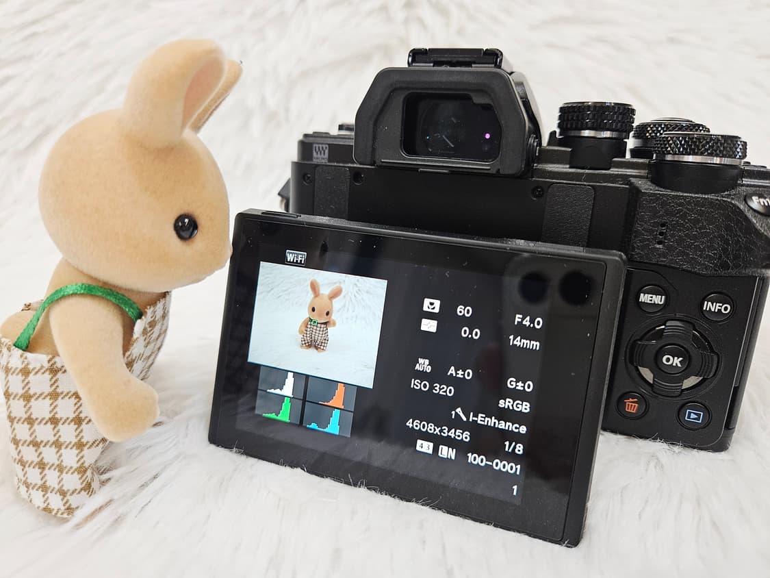 [민트] 올림푸스 OM-D E-M10 Mark II 미러리스 카메라 판매 상품이미지7