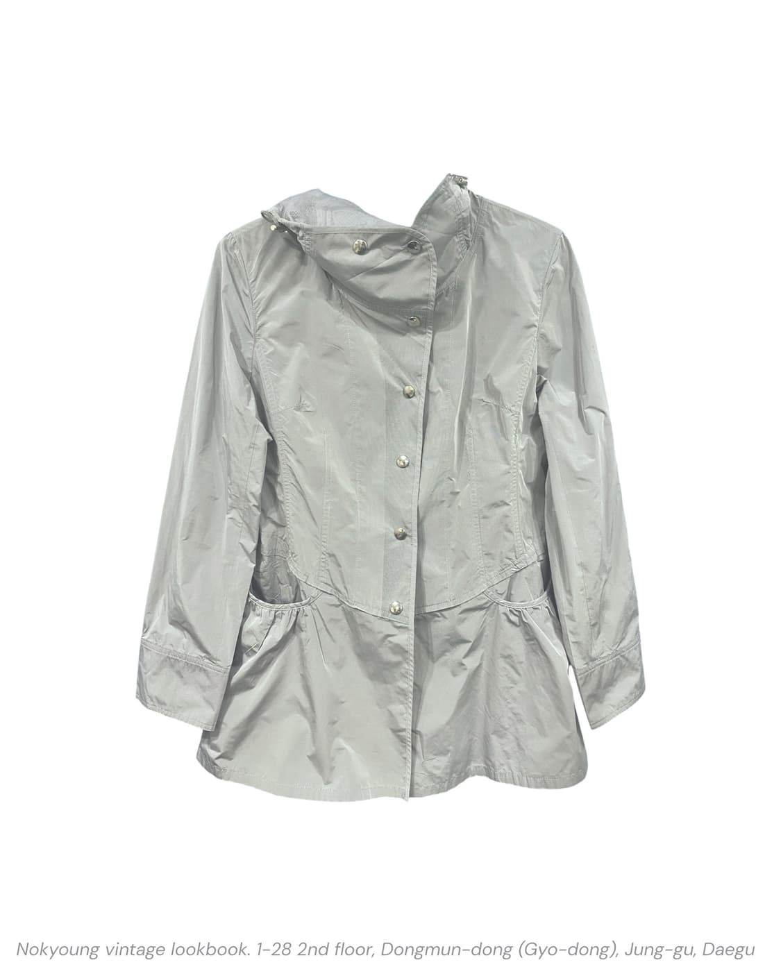 클라우드 그레이 나일론 바람막이 상품이미지2