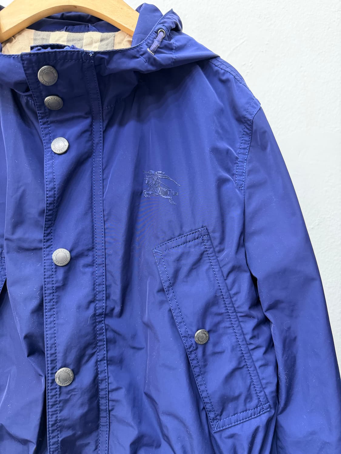 정품) 버버리 주니어 및 여성 후드 바람막이 자켓 12Y 상품이미지4