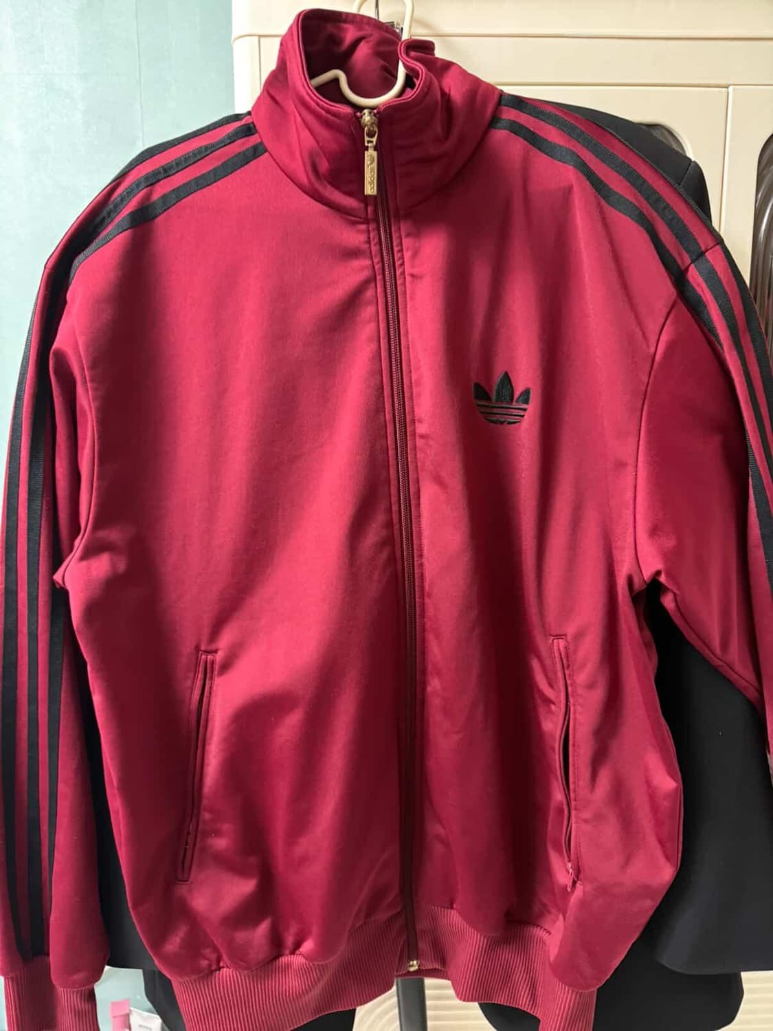 아디다스 파이어버드 버건디블랙 트랙탑 져지 사이즈110 상품이미지1