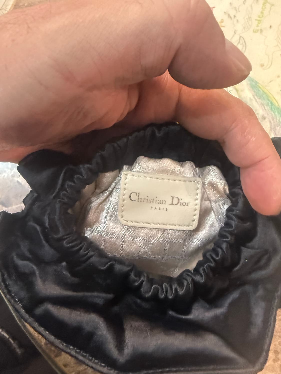 정품 디올 미니 복주머니 토트백 팝니다 상품이미지8