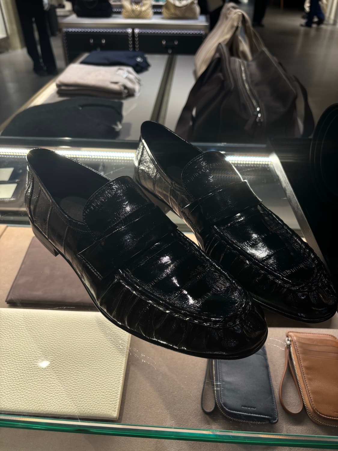 [43] 더로우 일스킨 로퍼 블랙 상품이미지1