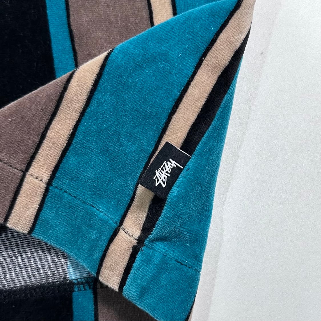 스투시 벨루아 스트라이프 풀 집업  상품이미지5