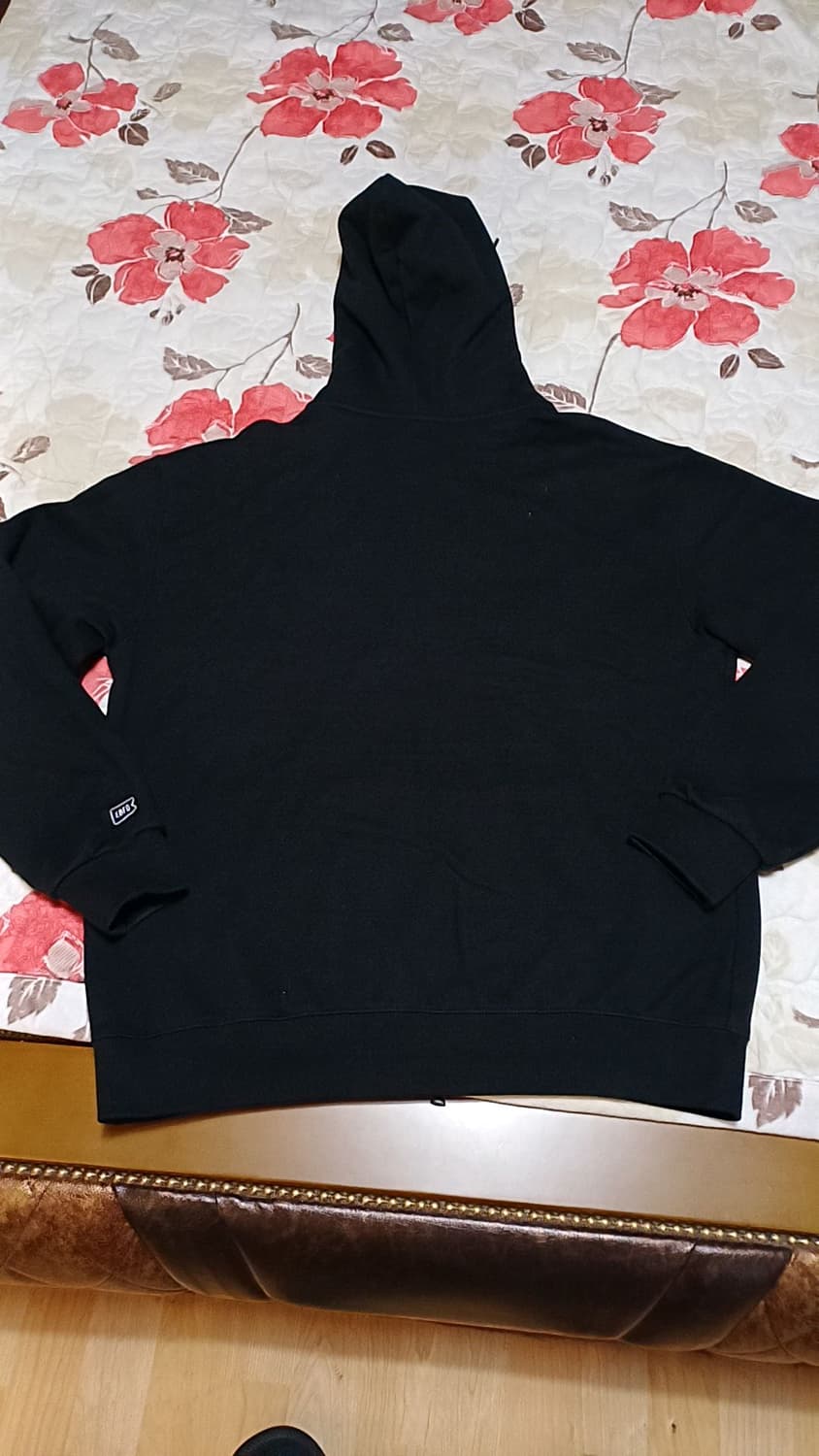 이벳필드 후드집업 실측110 가슴62 기장73 상품이미지4