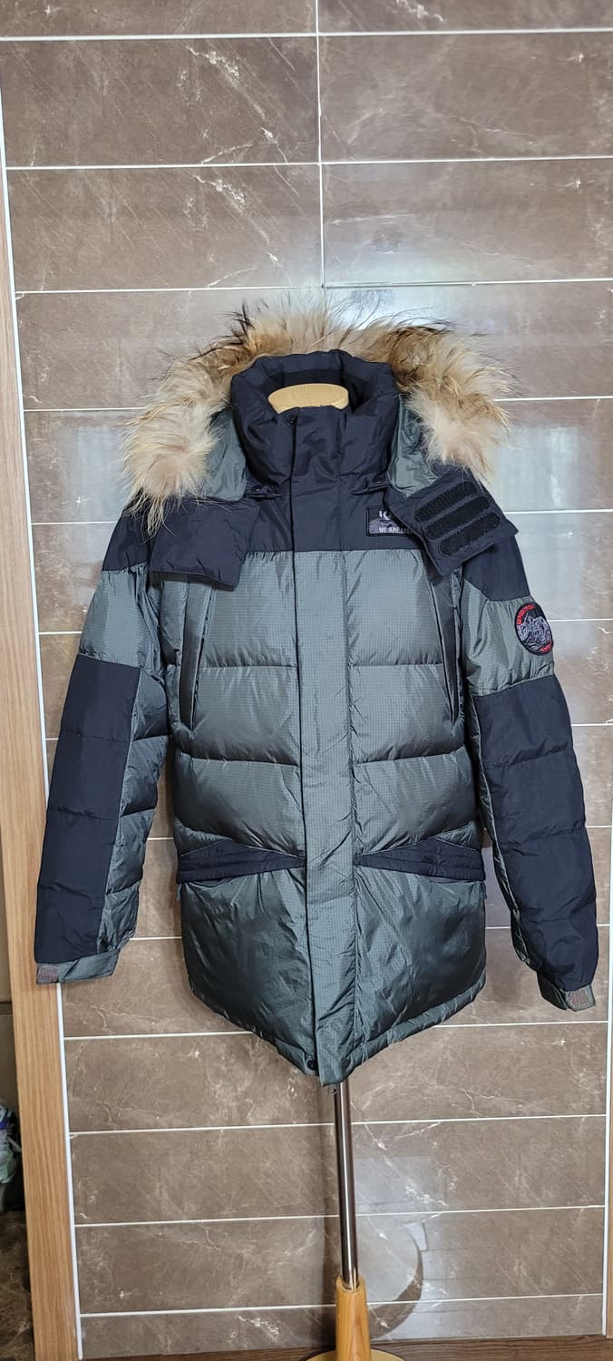 (남성105사이즈) 칸투칸 겨울 패딩(오리털100) 상품이미지1